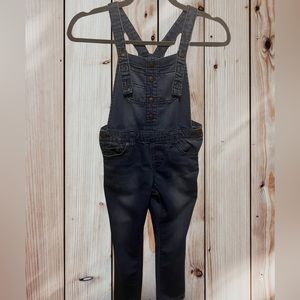 Girls 6-6x Cat and Jack Button Overalls!